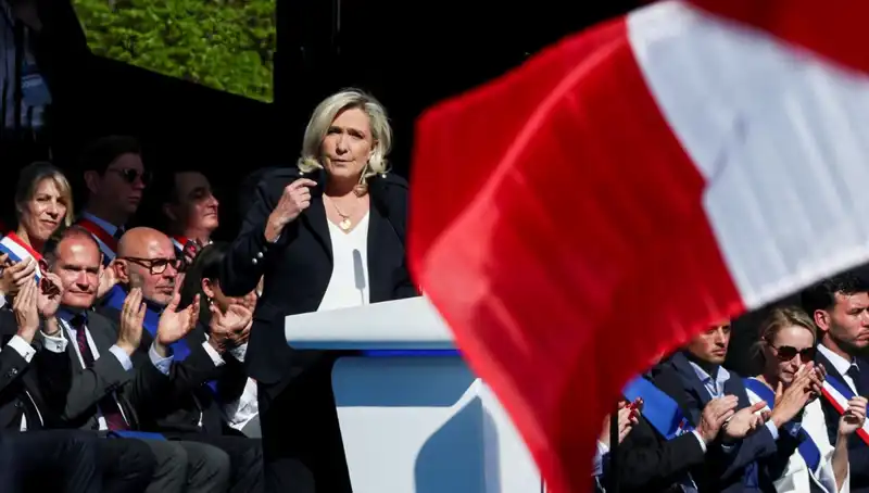 Fransa’da Le Pen’i Mahkum Eden Hakim Tehditler Sonrası Gözaltına Alındı!