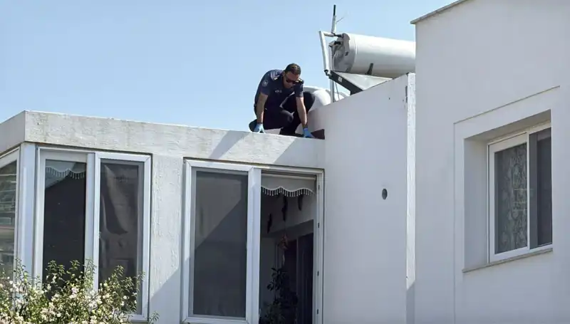 Bodrum’da Çatıdan Düşen Emekli Polis Hayatını Kaybetti, Arkasında Derin Bir Acı Bıraktı