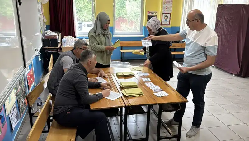 Türkiye Genelinde 405 Mahalle ve Köyde Muhtar Seçimleri Yapıldı