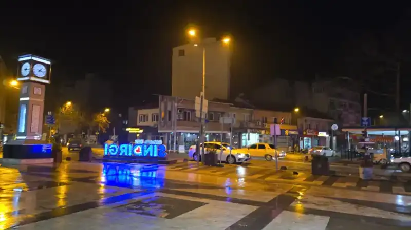 Sındırgı’da 5.1 Büyüklüğünde Deprem: Bölge Halkında Panik ve Endişe