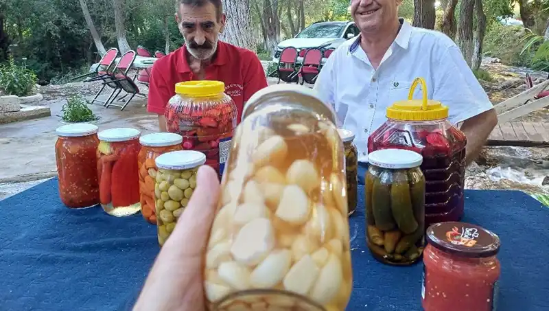 Araban Sarımsağı: Şifa Arayanların Gözdesi Olan Eşsiz Turşu Tarifi