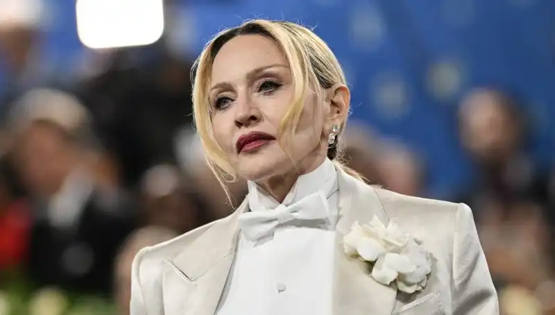 Madonna'nın Yeni Diyeti: Kanseri Yenme İddiaları Gerçek mi?