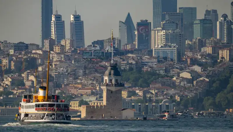 İstanbul’a Hafta Sonu Yaz Havası Geliyor: Sıcaklık Yükseliyor!