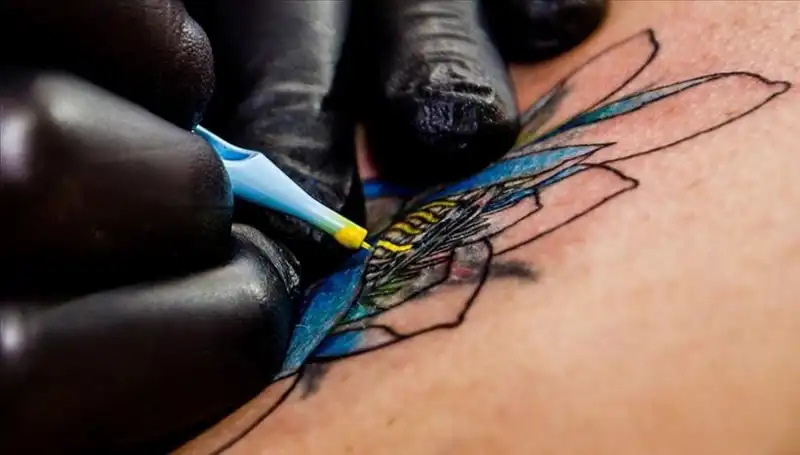 Dövme Mürekkebinin Kanserle İlişkisi: Bilim İnsanları Şok Edici Sonuçlar Ortaya Koydu