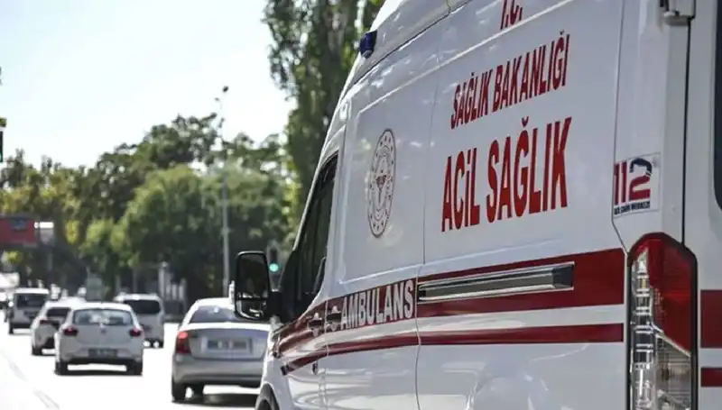 Mangalda Pul Biber Yakan Komşu, Apartmanı Tahliye Ettirdi