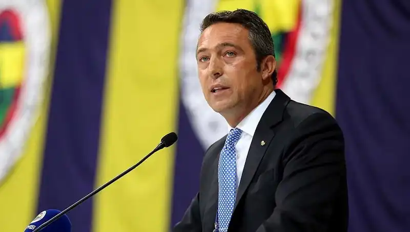 Ali Koç, Yeni Sezon Transferleri İçin Stratejilerini Belirledi: Tüm Gözler Fenerbahçe'de!