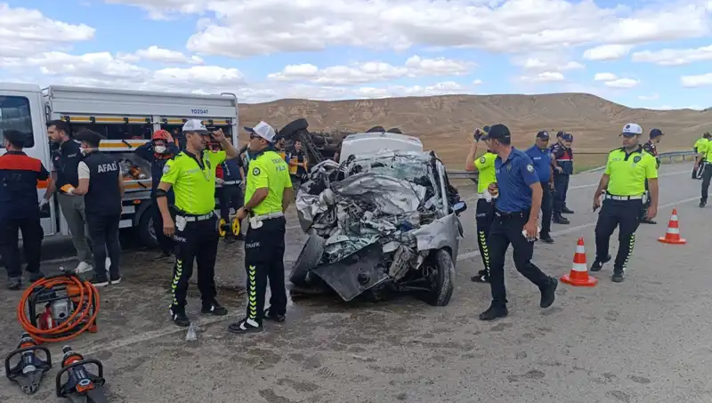 Yozgat'ta Meydana Gelen Trafik Kazasında Üzücü Bilançolar: 3 Ölü, 2 Yaralı