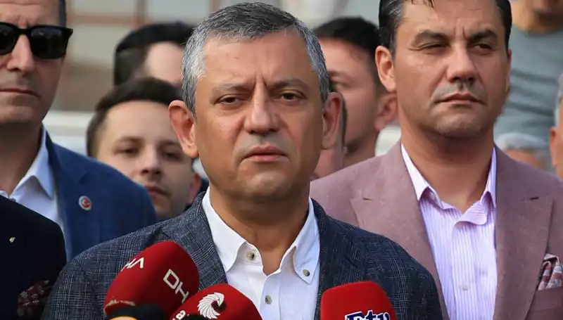 Özgür Özel: Bayram Keyfi Yerini Hüzne Bıraktı, Neden?