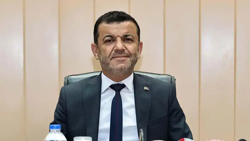 Bülent Nuri Çavuşoğlu: CHP Kurultayı’nın Divan Başkanının Hayatı ve Siyasi Kariyeri