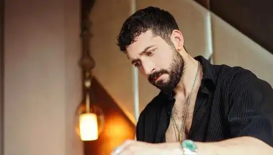 Emre Bulut’a Şok Suçlama: Sahte Polislikle Araç Kaçırdığı İddia Ediliyor!