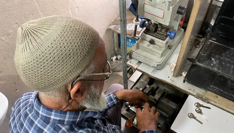 28 Yıl İçinde 4 Metrekarelik Dükkanda Neler Yaşandı?