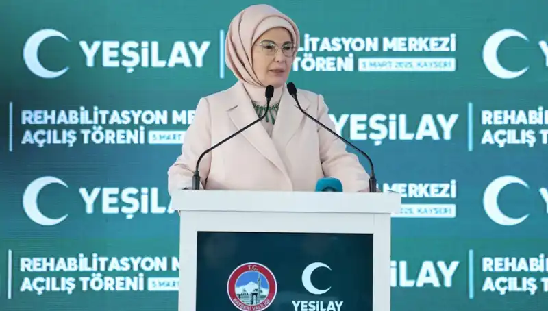 Emine Erdoğan, Bağımlılıkla Mücadelede Kararlılık Vurgusu Yaptı