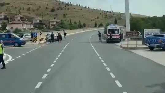 Elazığ'da İki Otomobilin Çarpışması Sonucu Yaralılar Var