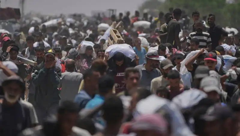 İsrail Saldırılarının Sonuçları: 798 Filistinli Hayatını Kaybetti